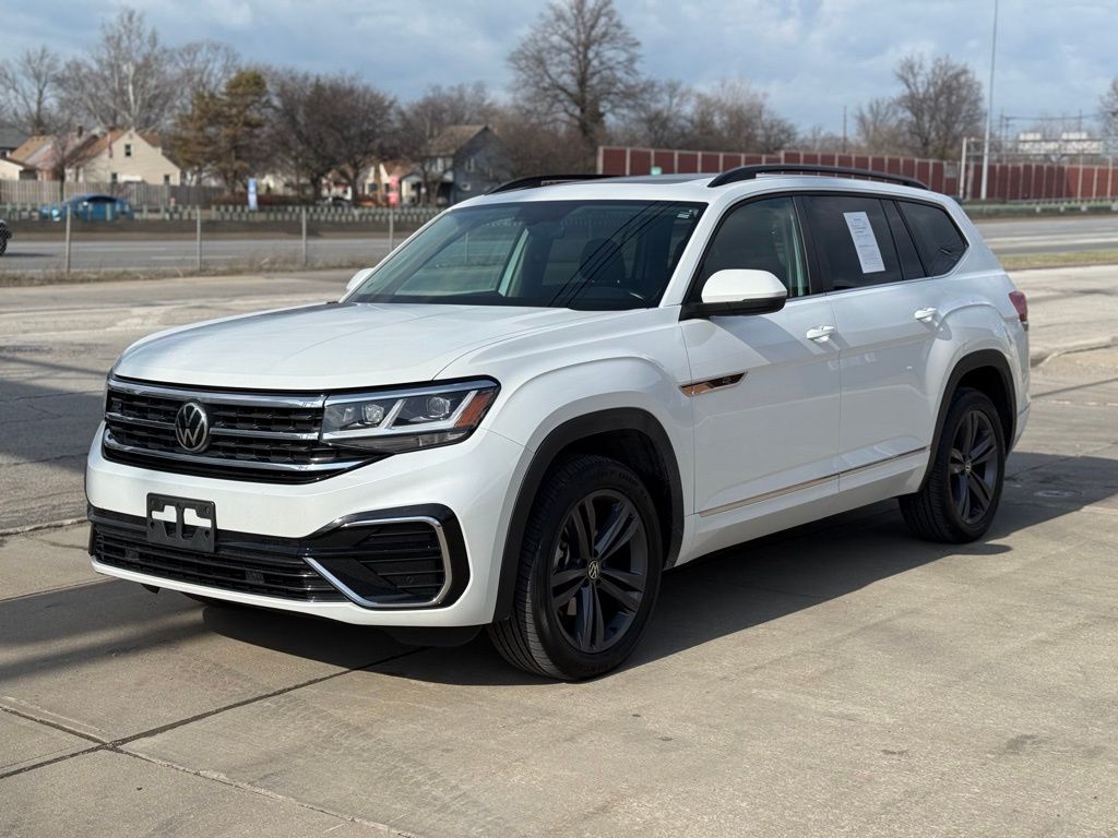 2021 Volkswagen Atlas SE w/Tech R-Line
