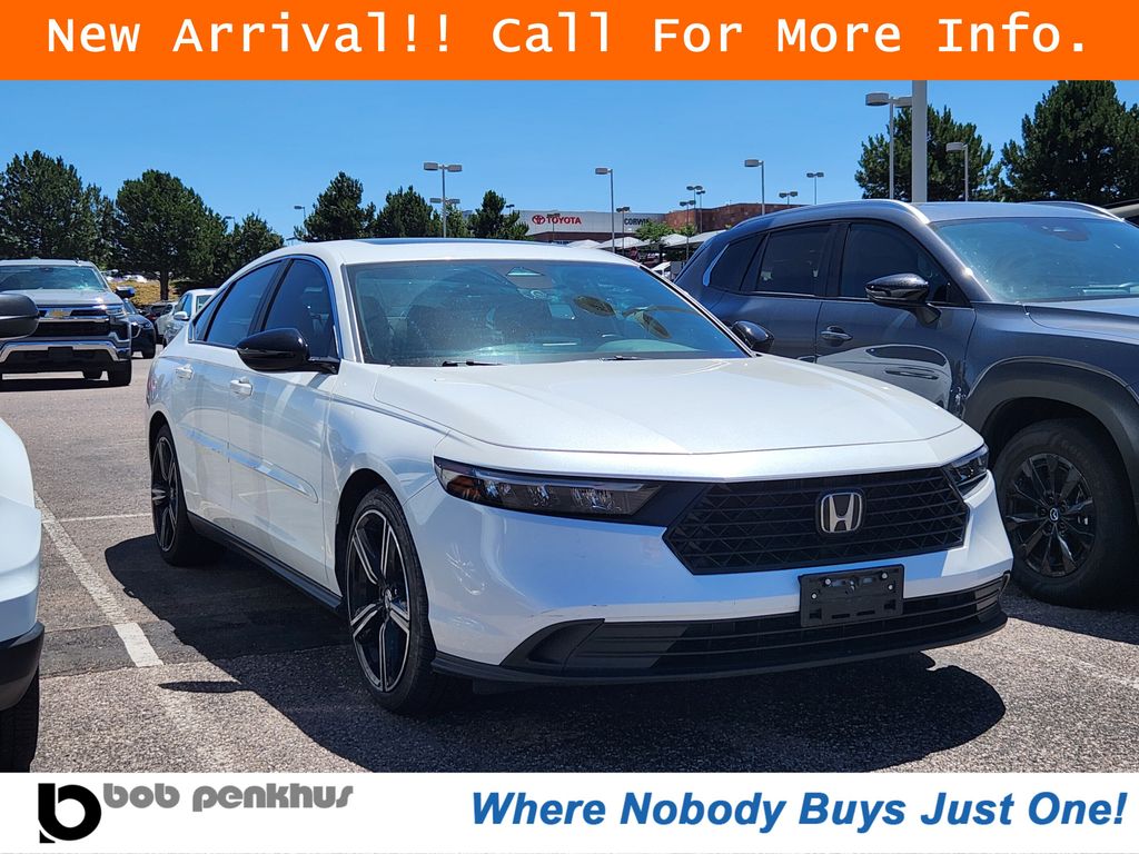White 2023 Honda Accord Hybrid Sedan Front-Wheel Drive Continuously Variable Transmission