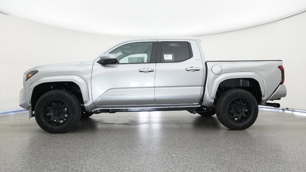 Thumbnail: 2025 Toyota Tacoma - 7