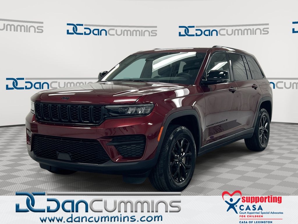 Velvet Red Pearlcoat 2025 Jeep Grand Cherokee SUV / Crossover Four-Wheel Drive 8-Speed Automatic