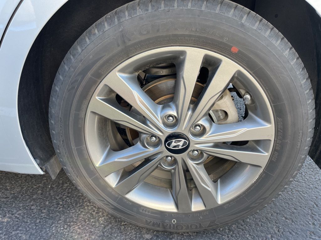 2018 Hyundai Elantra SEL 6