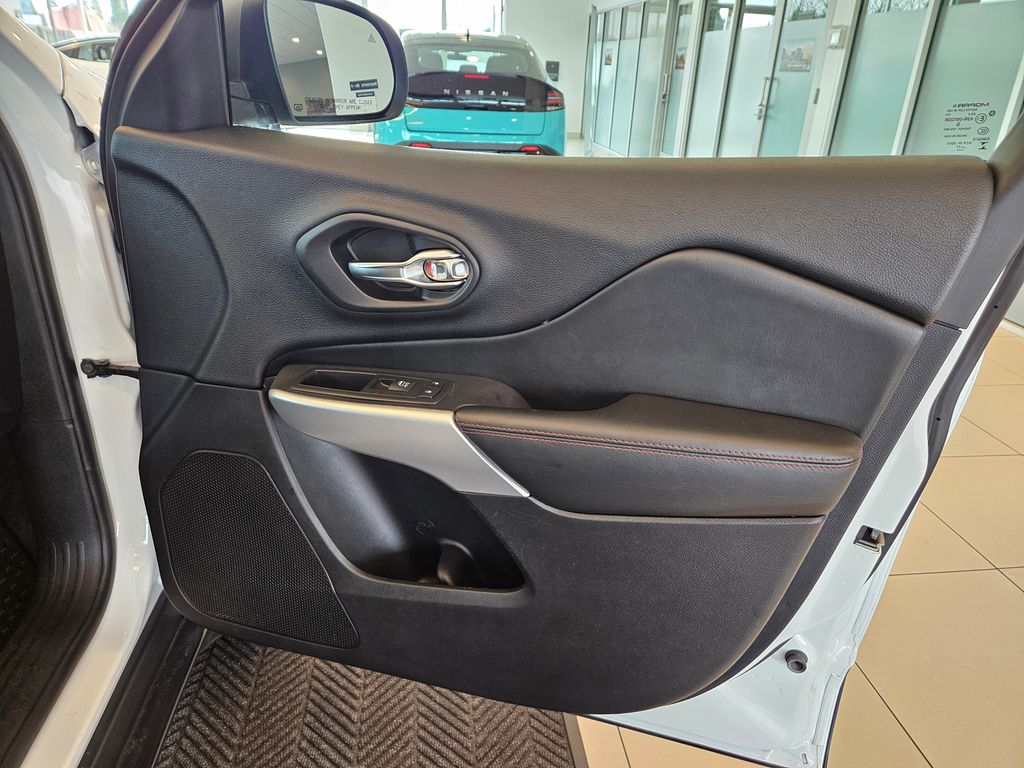 2018 Jeep Cherokee Trailhawk