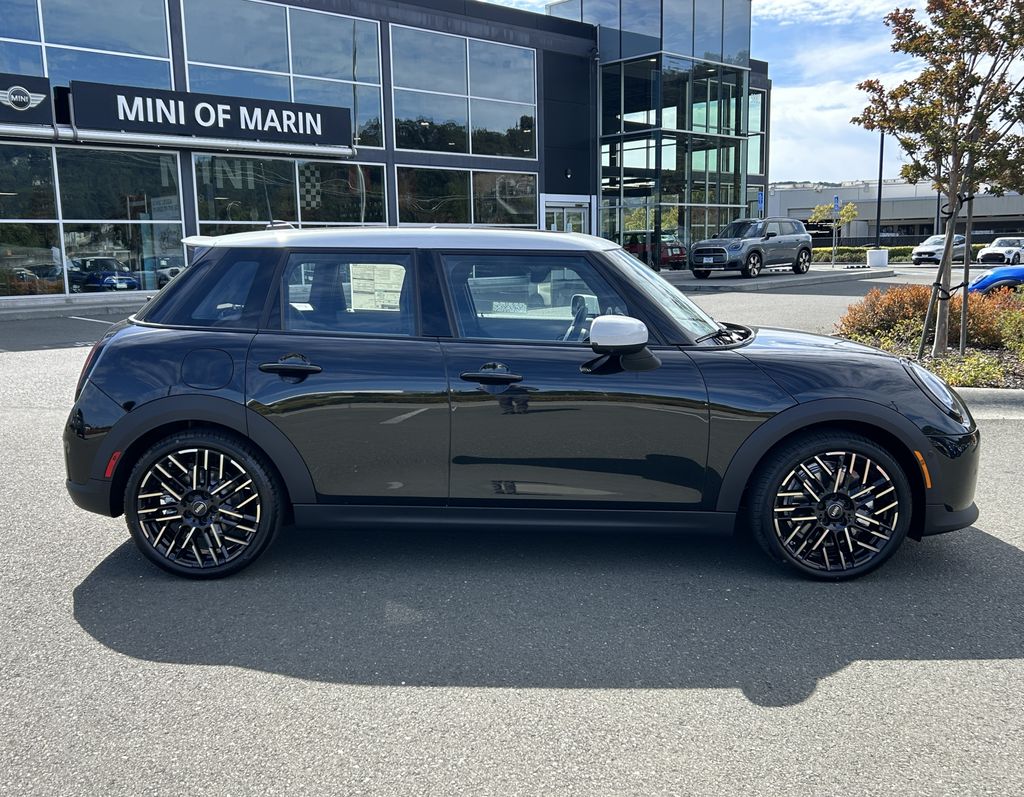 Thumbnail: 2026 MINI Cooper - 6