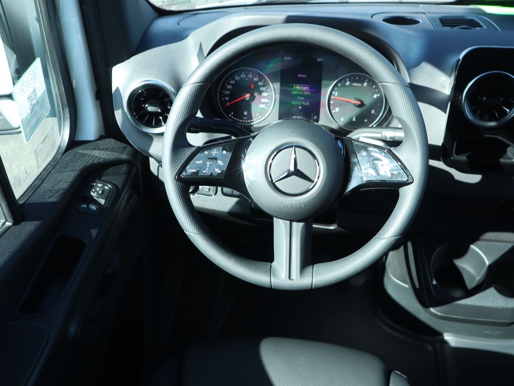 Thumbnail: 2026 Mercedes-Benz Sprinter - 11