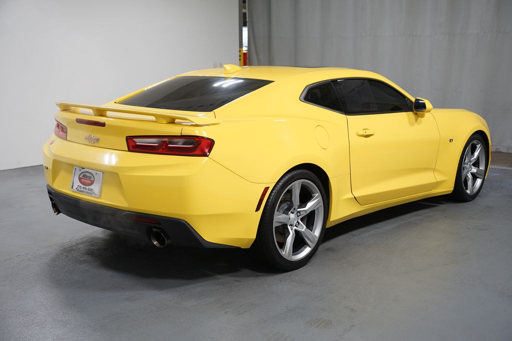 Thumbnail: 2018 Chevrolet Camaro - 8
