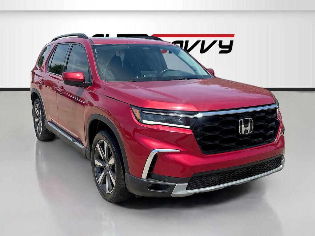 2025 Honda Pilot Touring 2WD's photo