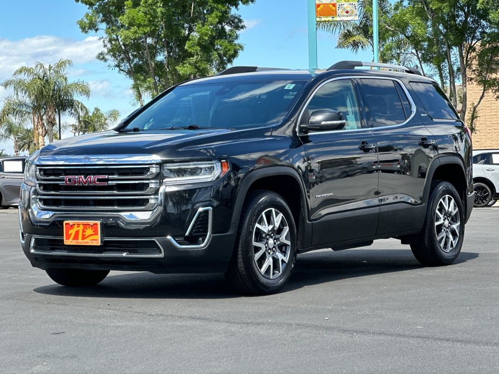 2023 GMC Acadia SLT