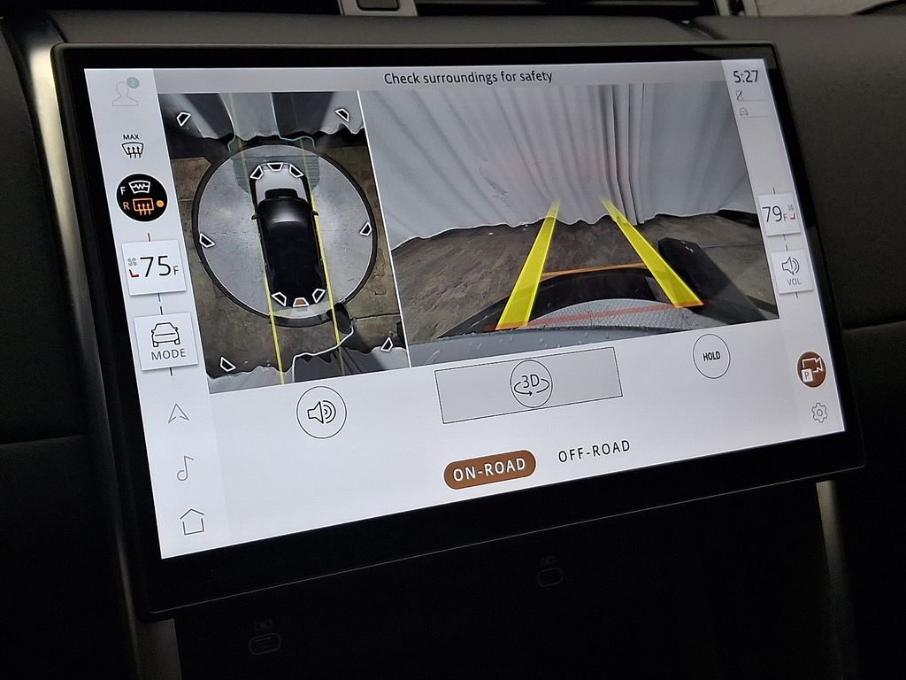 Thumbnail: 2025 Land Rover Discovery Sport - 20