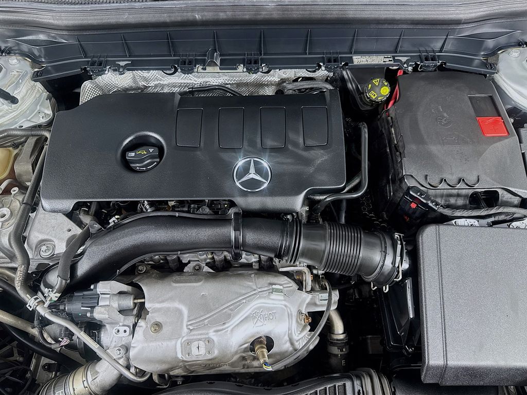 Used Car 2020 Mercedes-benz Glb  Glb 250 For Sale Under $25,000 In Austin, Texas