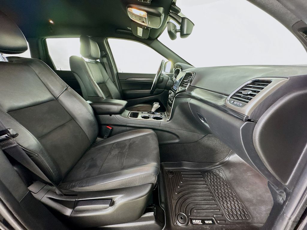 Used Car 2022 Jeep Grand Cherokee Wk  Laredo X For Sale Under $30,000 In Austin, Texas