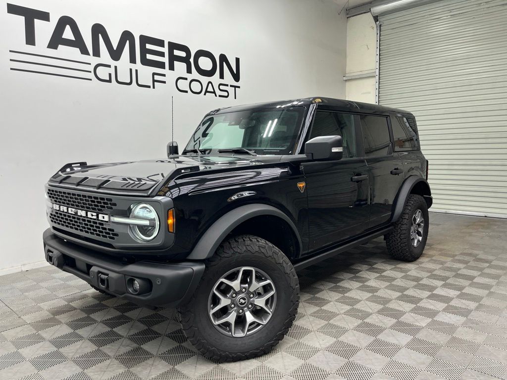Shadow Black 2025 Ford Bronco SUV / Crossover Four-Wheel Drive Automatic