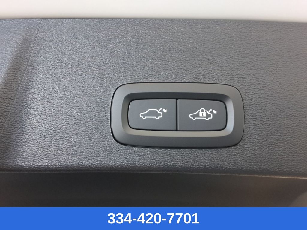 used 2023 Volvo XC40 car, priced at $29,397