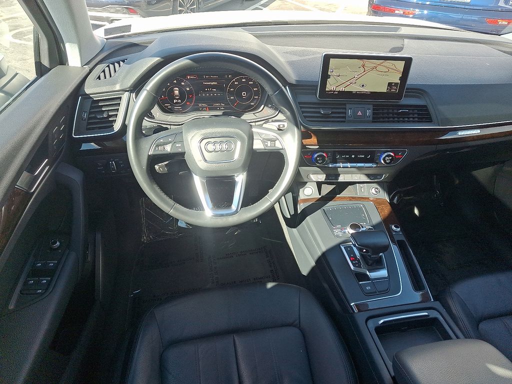 Thumbnail: 2018 Audi Q5 - 11