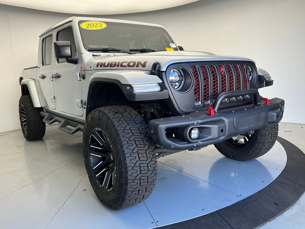 Thumbnail: 2023 Jeep Gladiator - 2