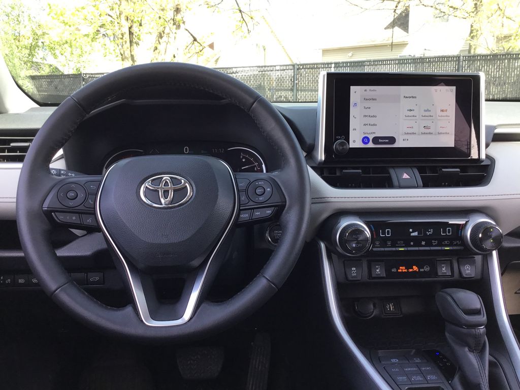 Thumbnail: 2024 Toyota RAV4 - 14