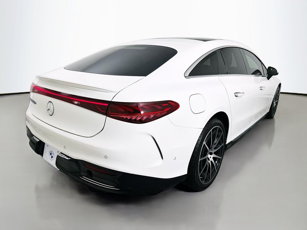Thumbnail: 2022 Mercedes-Benz EQS - 5