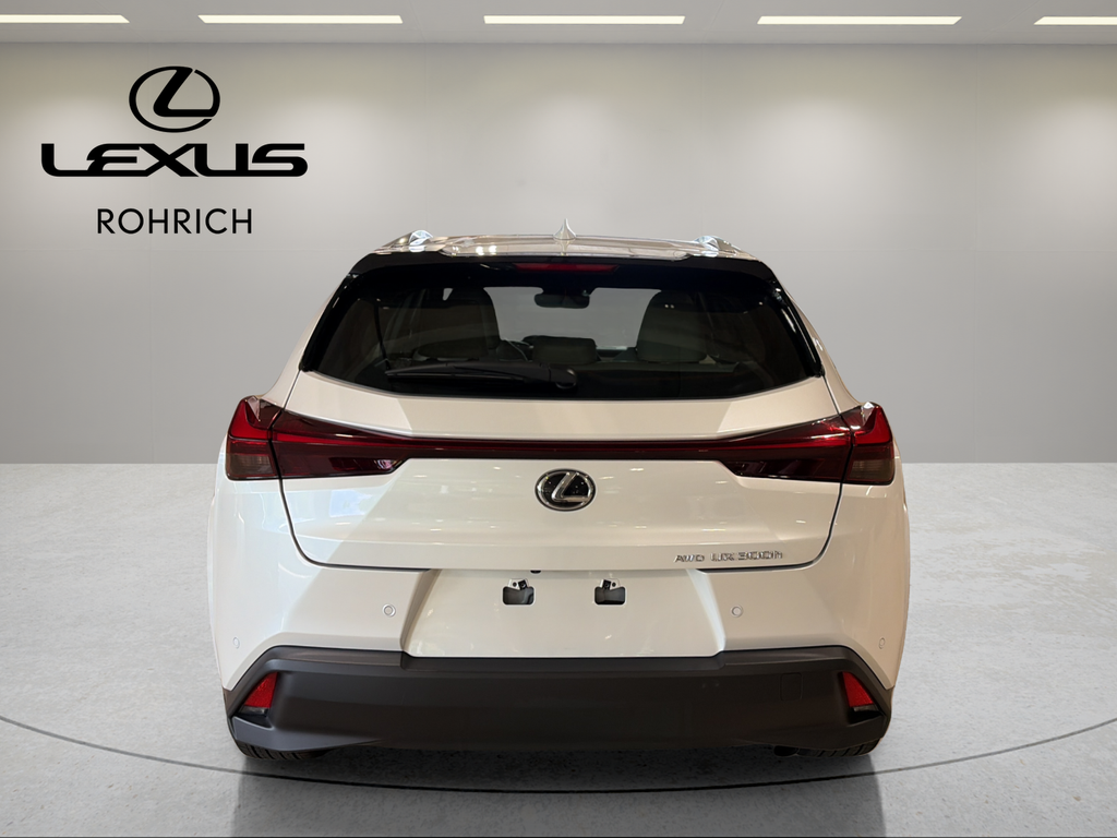 2025 Lexus UX