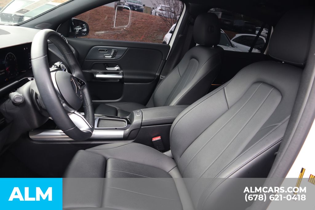 Used 2024 White Mercedes-Benz GLA 250 image 11