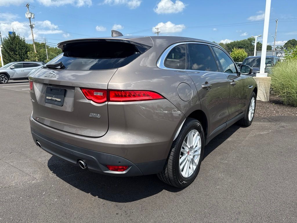 Used 2017 Jaguar F-PACE SUV