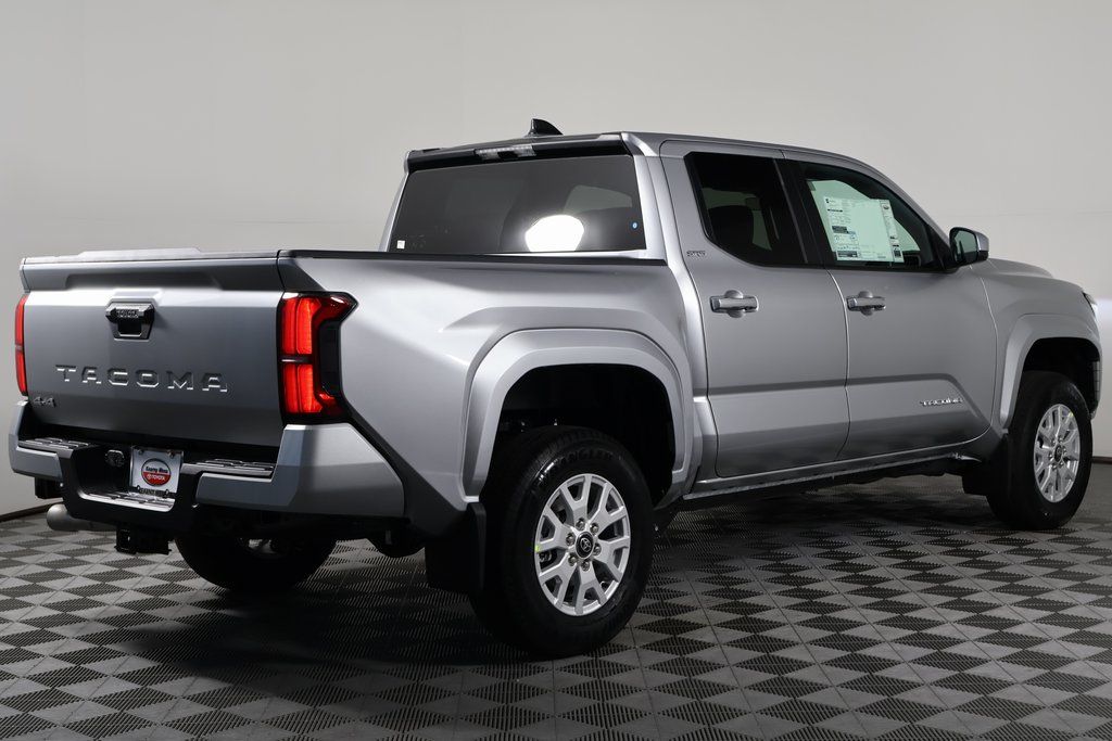 Thumbnail: 2025 Toyota Tacoma - 2