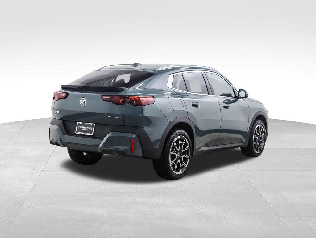 Thumbnail: 2025 BMW X2 - 5