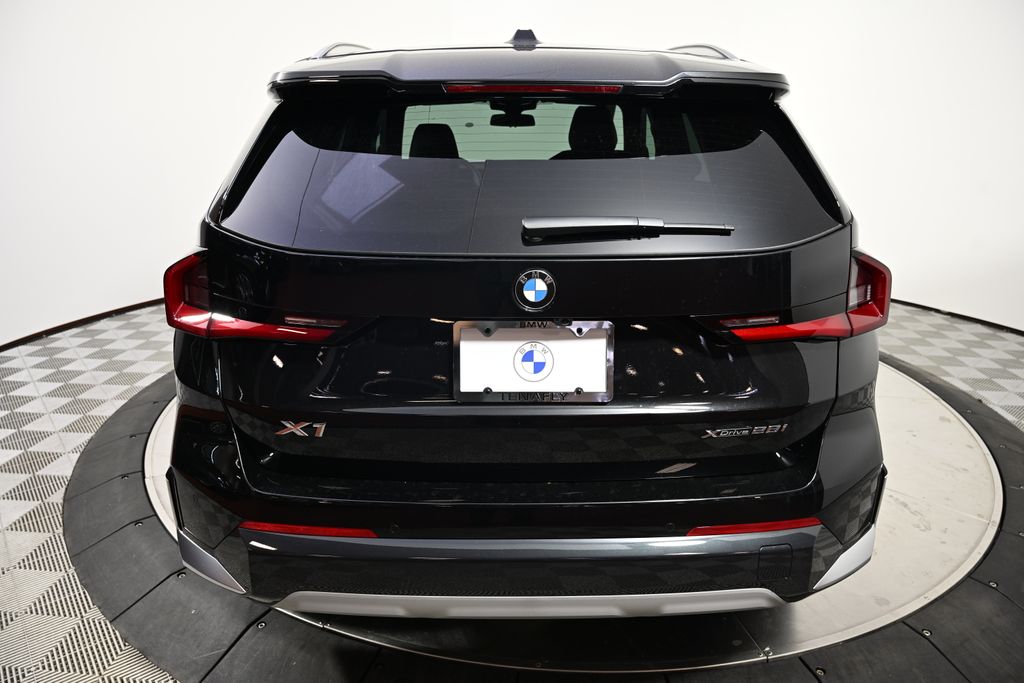 Thumbnail: 2025 BMW X1 - 4