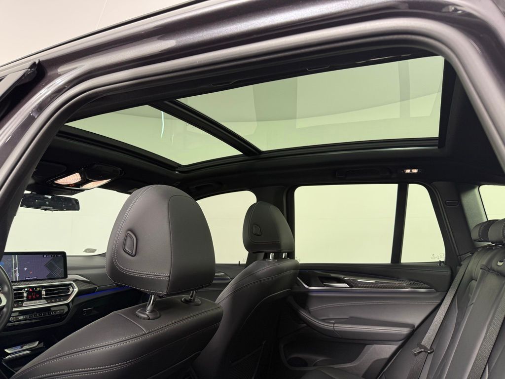Thumbnail: 2022 BMW X3 - 25