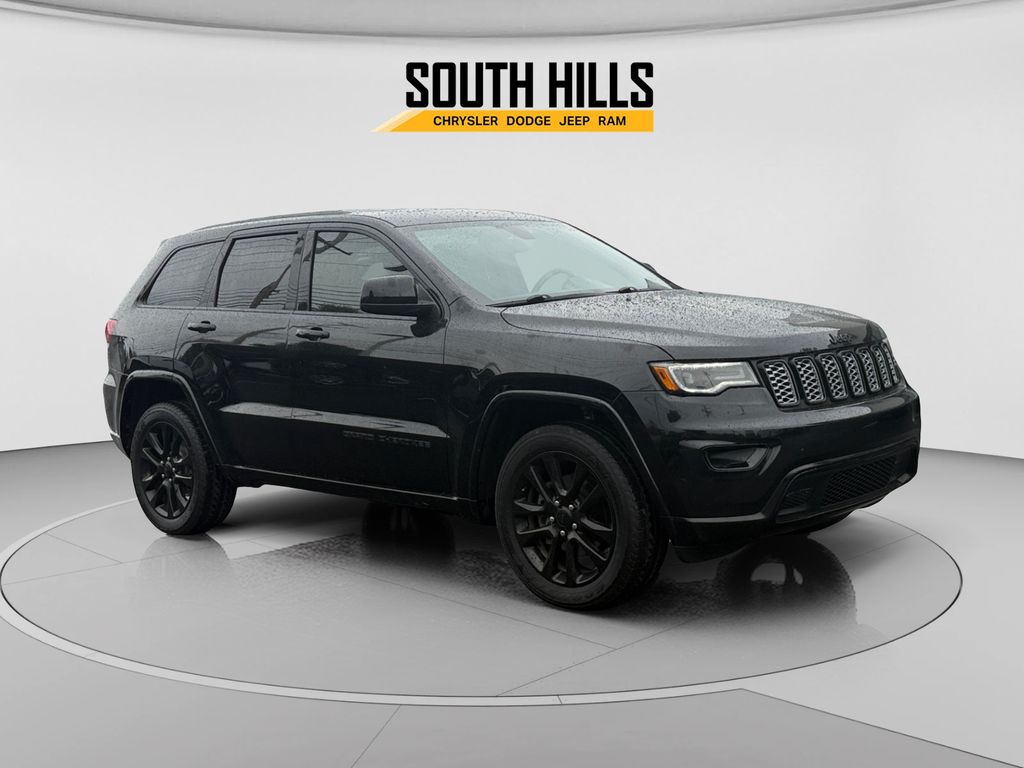 2020 Jeep Grand Cherokee Altitude - 6
