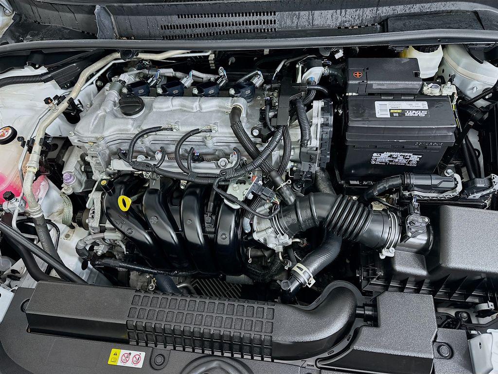 Thumbnail: 2022 Toyota Corolla - 28