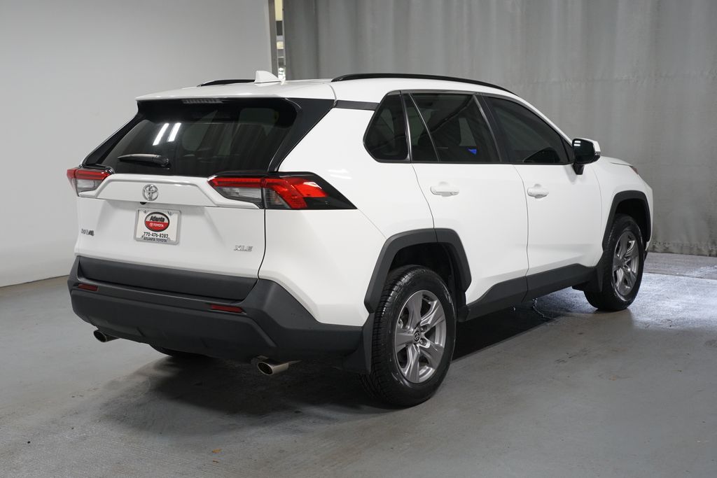 Thumbnail: 2024 Toyota RAV4 - 8
