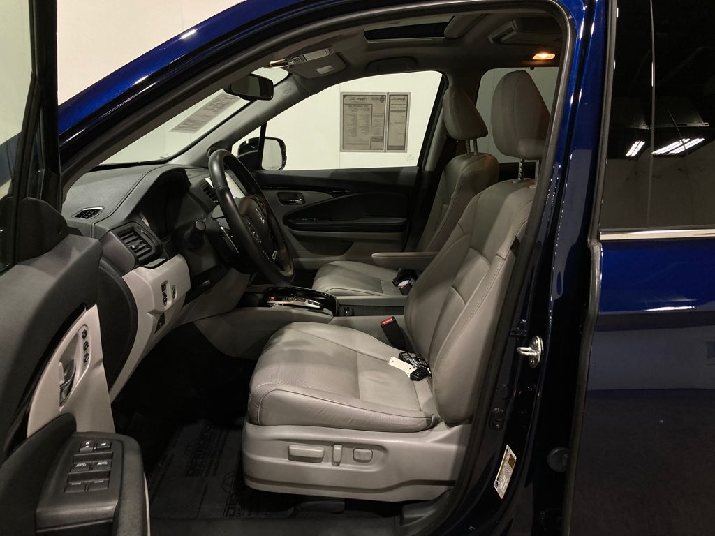 2017 Honda Pilot Elite