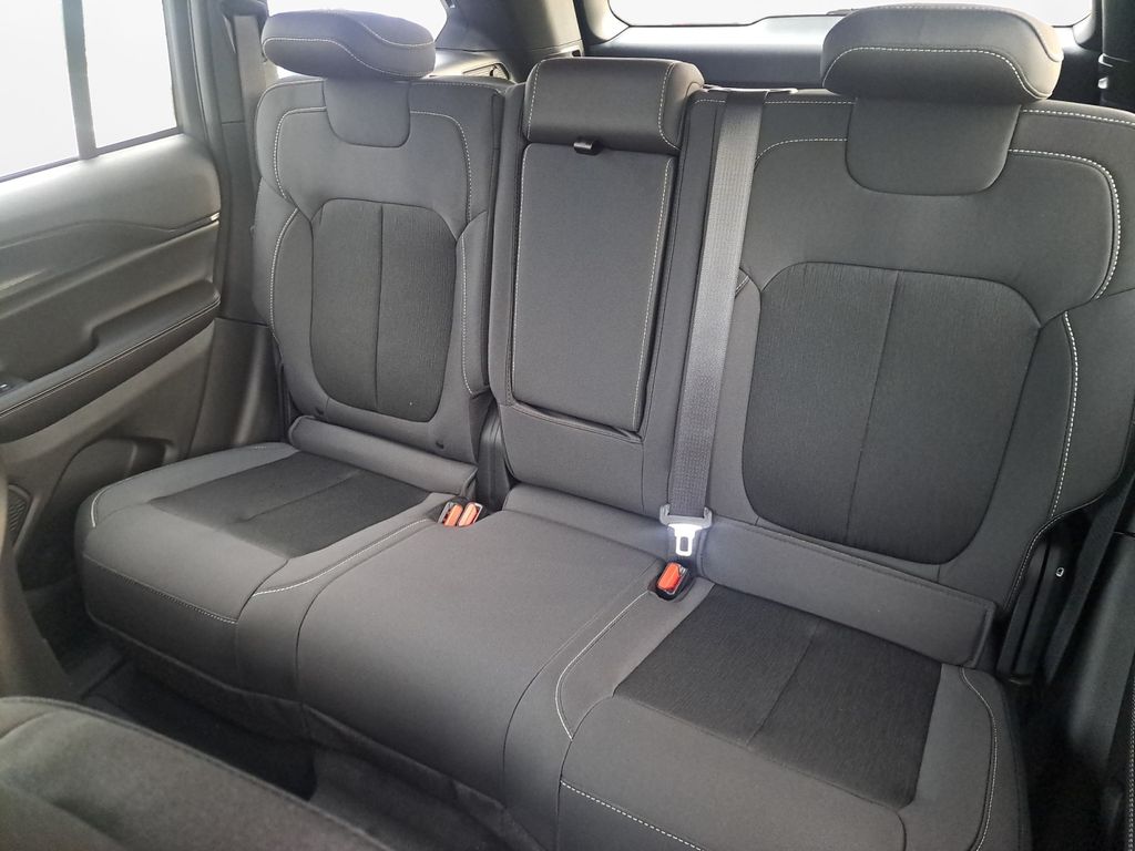 New Car 2025 Jeep Grand Cherokee  Laredo For Sale Under $35,000 In Austin, Texas