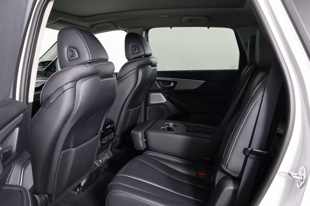 Thumbnail: 2025 Acura MDX - 11