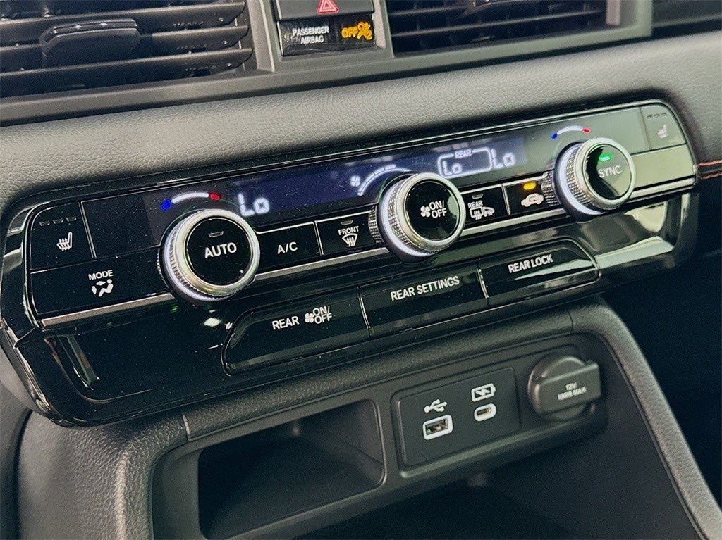 Used Car 2025 Honda Pilot  Trailsport For Sale Under $50,000 In Austin, Texas