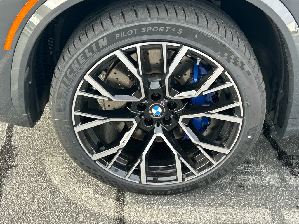 Thumbnail: 2026 BMW X5 - 9