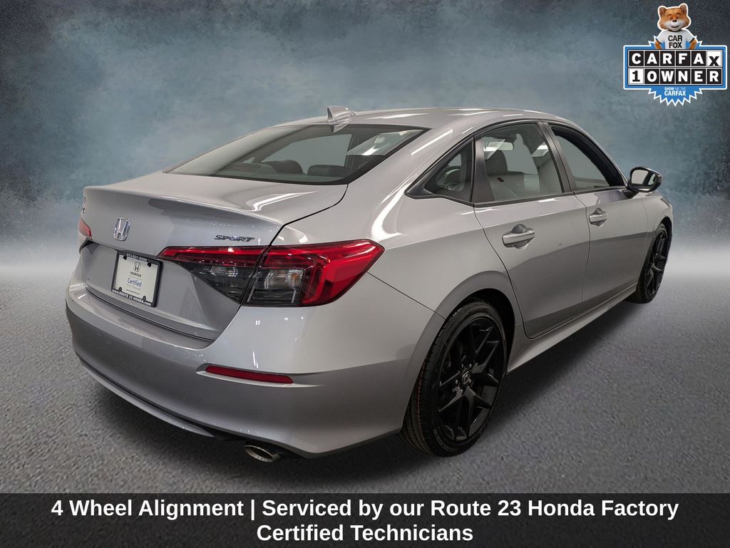View vehicle photo 5