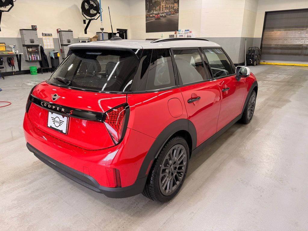 Thumbnail: 2026 MINI Cooper - 6