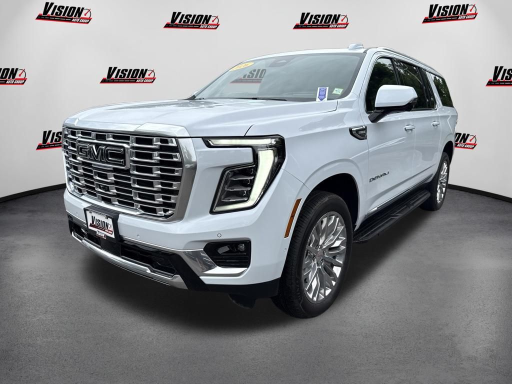 Glacier White Tricoat 2026 GMC Yukon XL SUV / Crossover Four-Wheel Drive