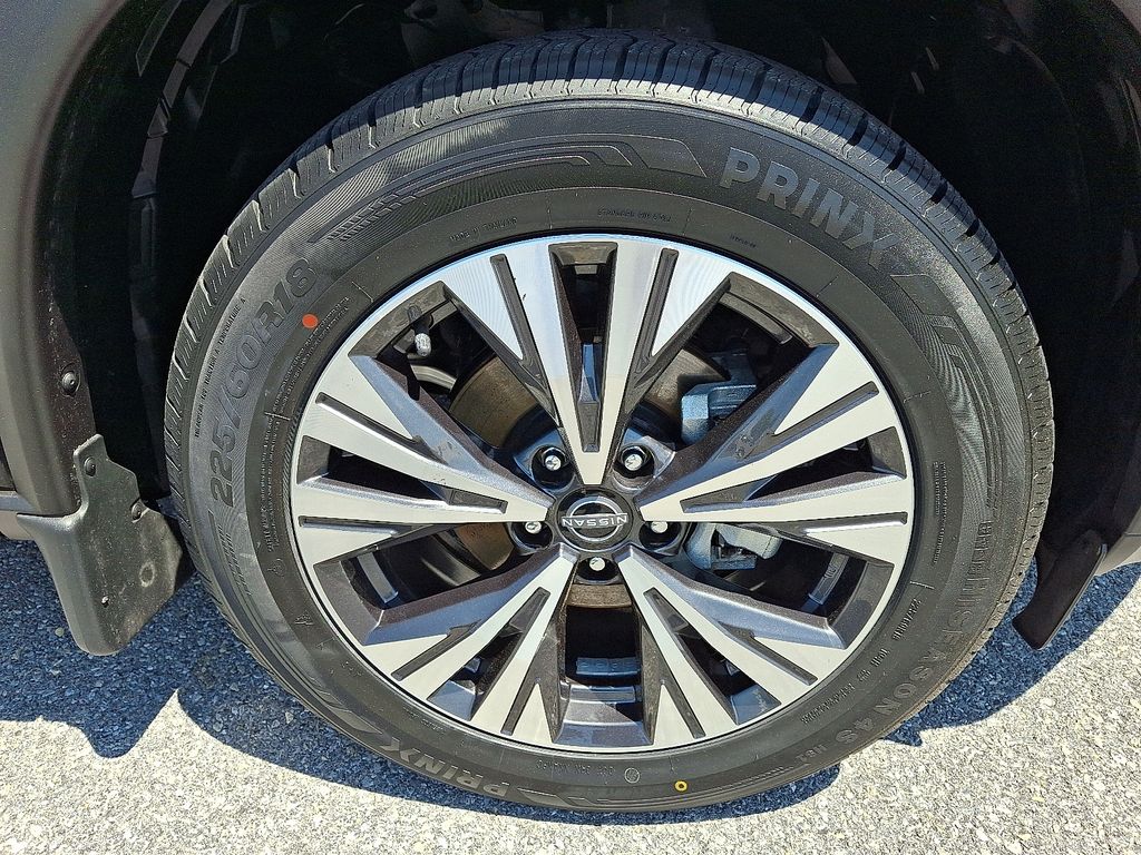 2023 Nissan Rogue — photo 9