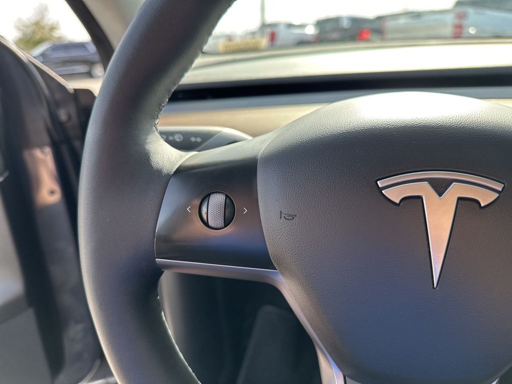 Used Car 2022 Tesla Model Y  Long Range For Sale Under $30,000 In Austin, Texas