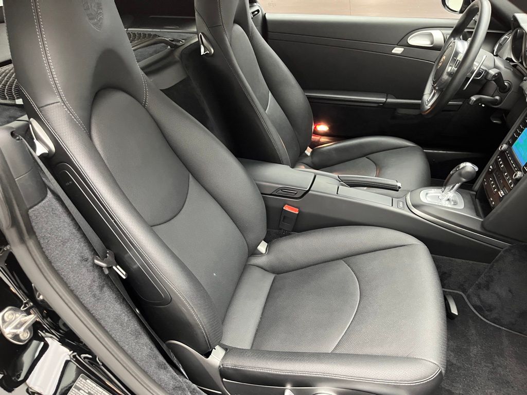2011 Porsche Cayman S 20