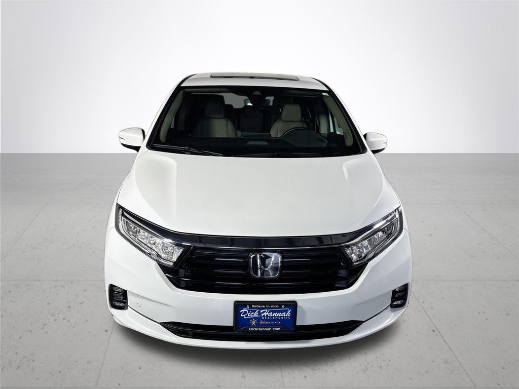 2024 Honda Odyssey Elite photo 3