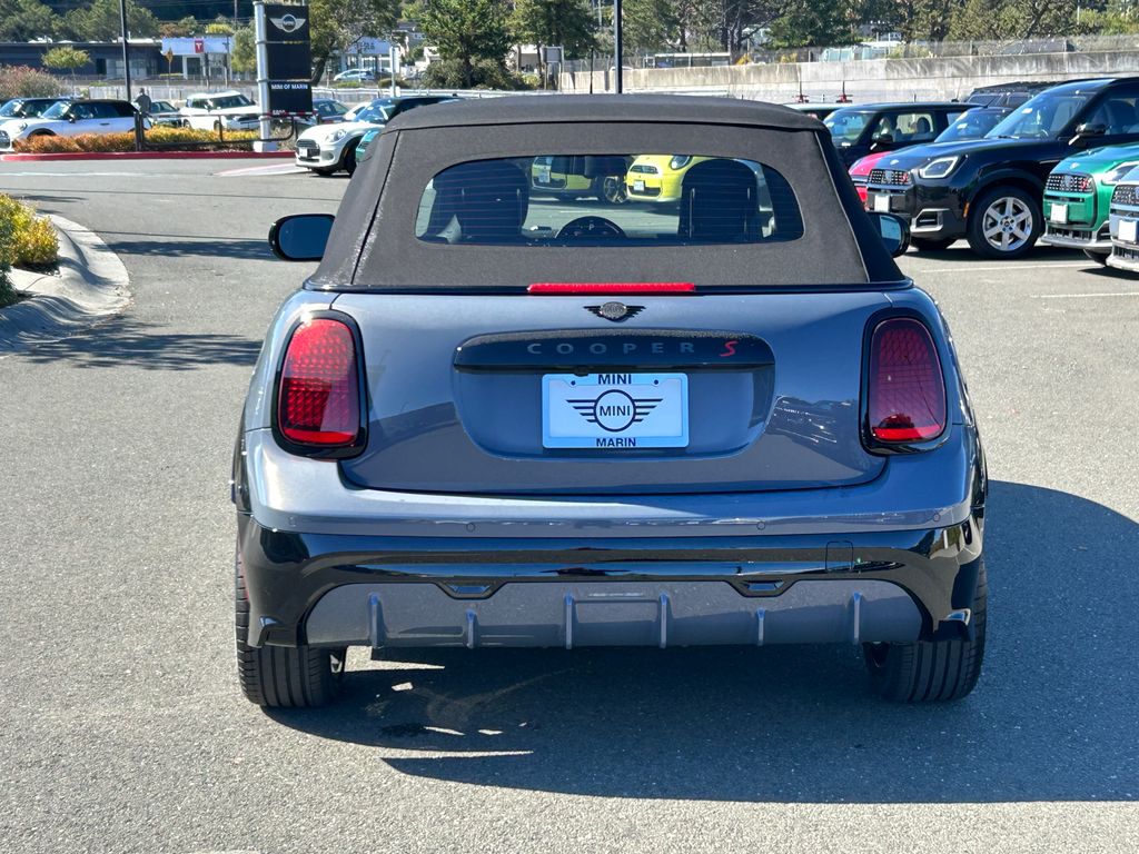 Thumbnail: 2026 MINI Cooper - 4