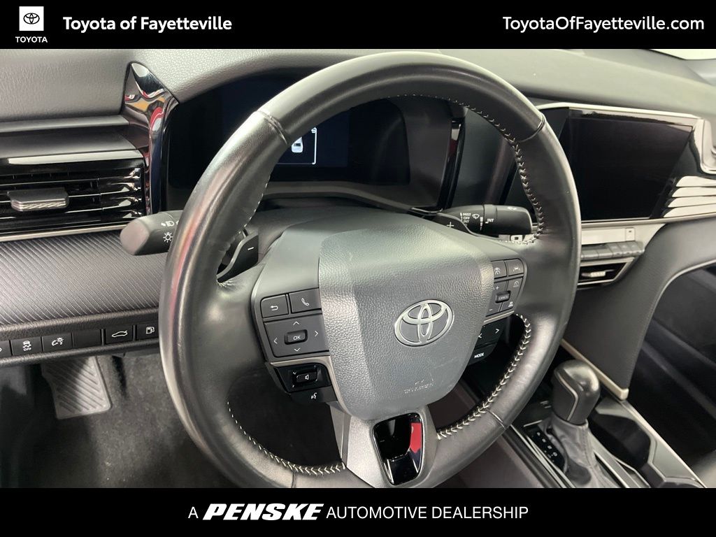 Thumbnail: 2025 Toyota Camry - 25