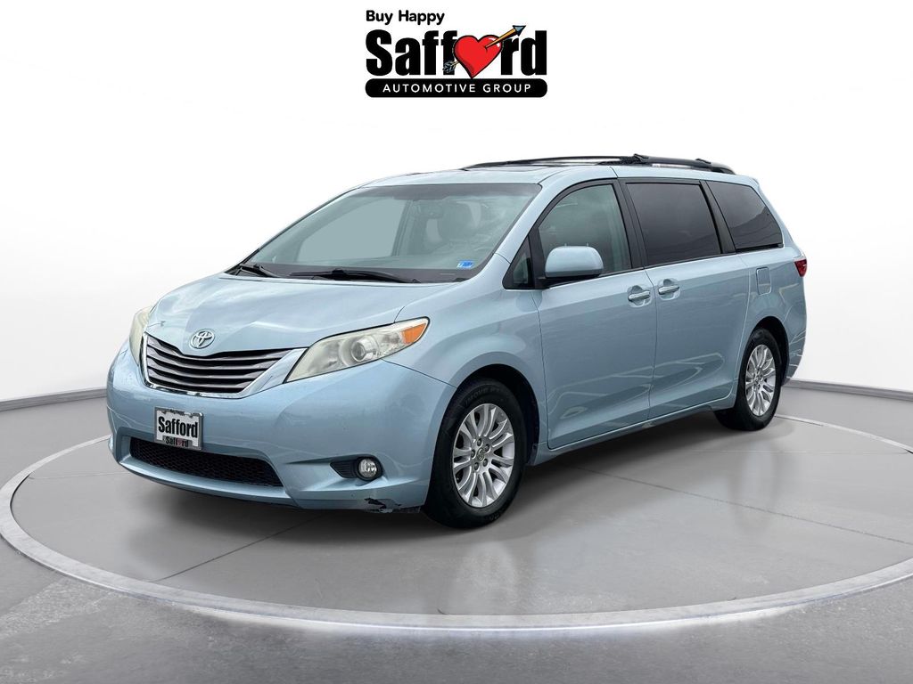 Sky Blue Pearl 2016 Toyota Sienna Minivan Front-Wheel Drive 6-Speed Automatic Overdrive