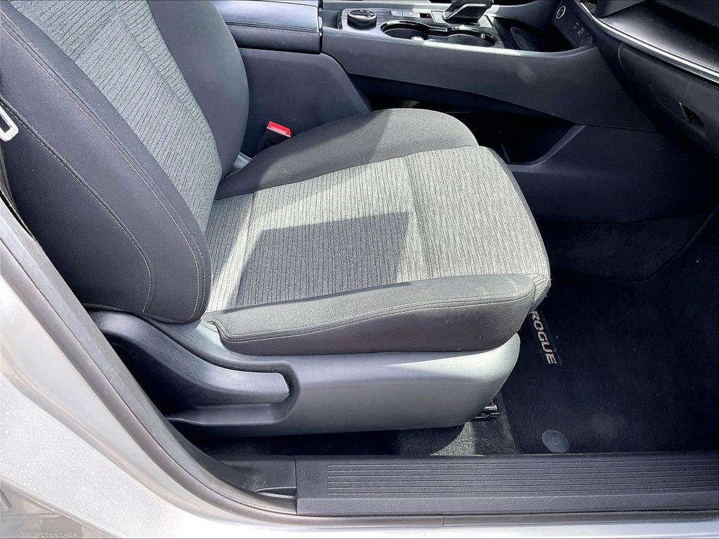 2023 Nissan Rogue — photo 36