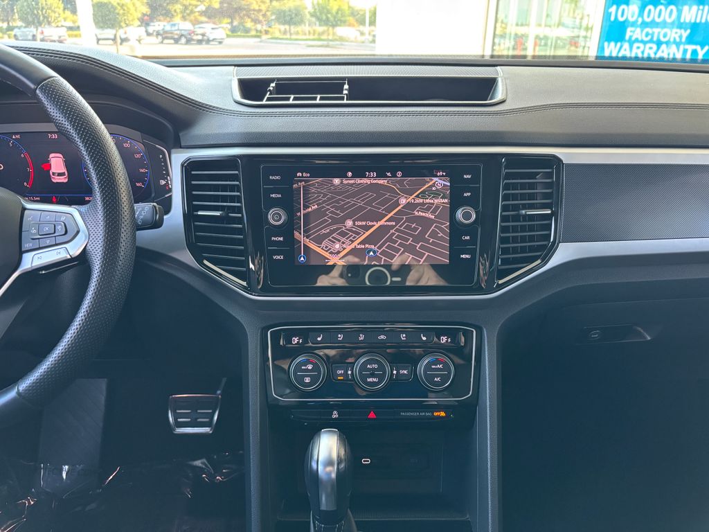 Thumbnail: 2021 Volkswagen Atlas - 13