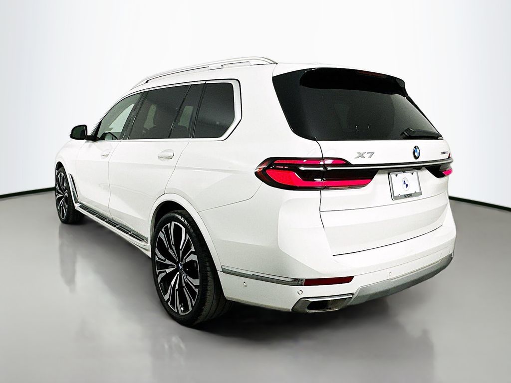 2023 BMW X7 xDrive40i 7