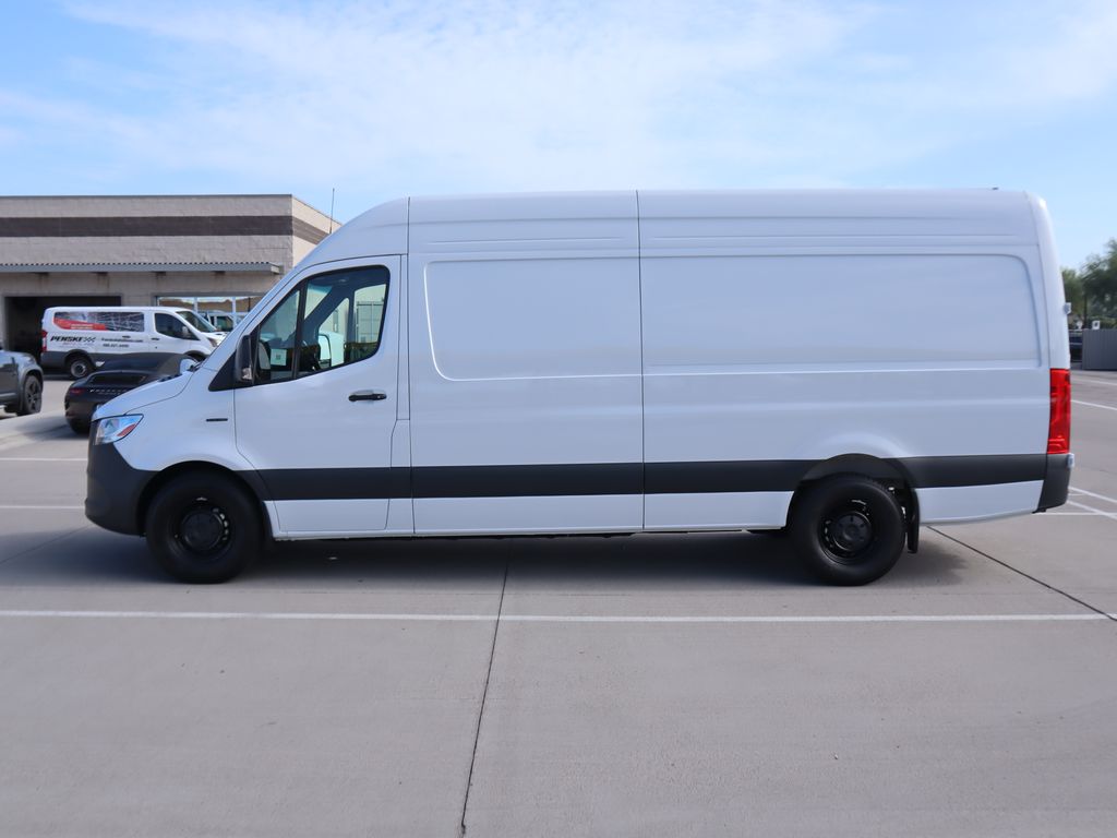 2024 Mercedes-Benz Sprinter 2500 8