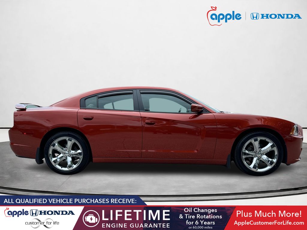 2013 Dodge Charger SXT Plus